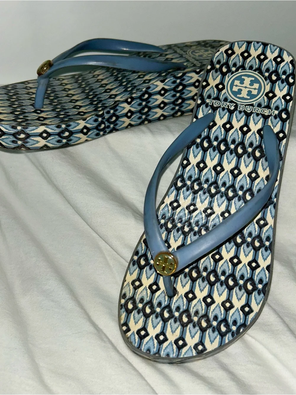 Blue and white platform flipflops - Picture 6 of 6